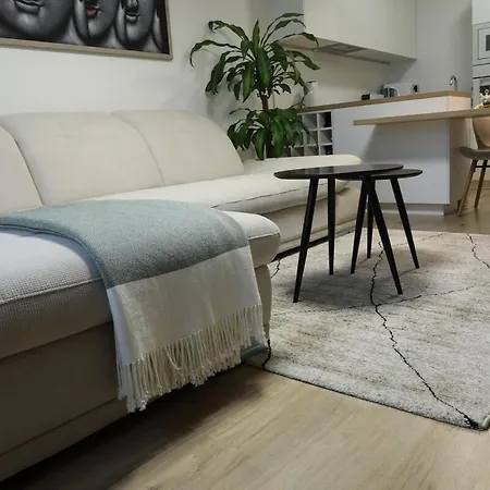 2i With Terrace, New Building, Luzna 26 *