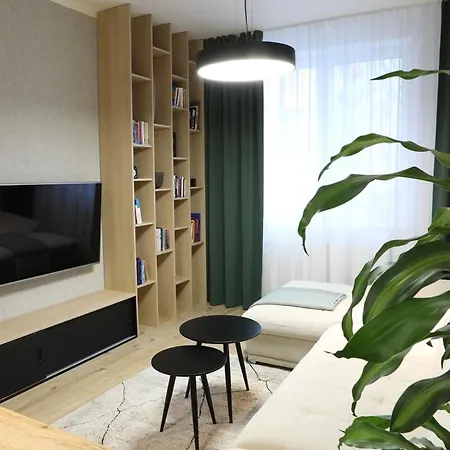 Apartment 2i With Terrace, New Building, Luzna 26